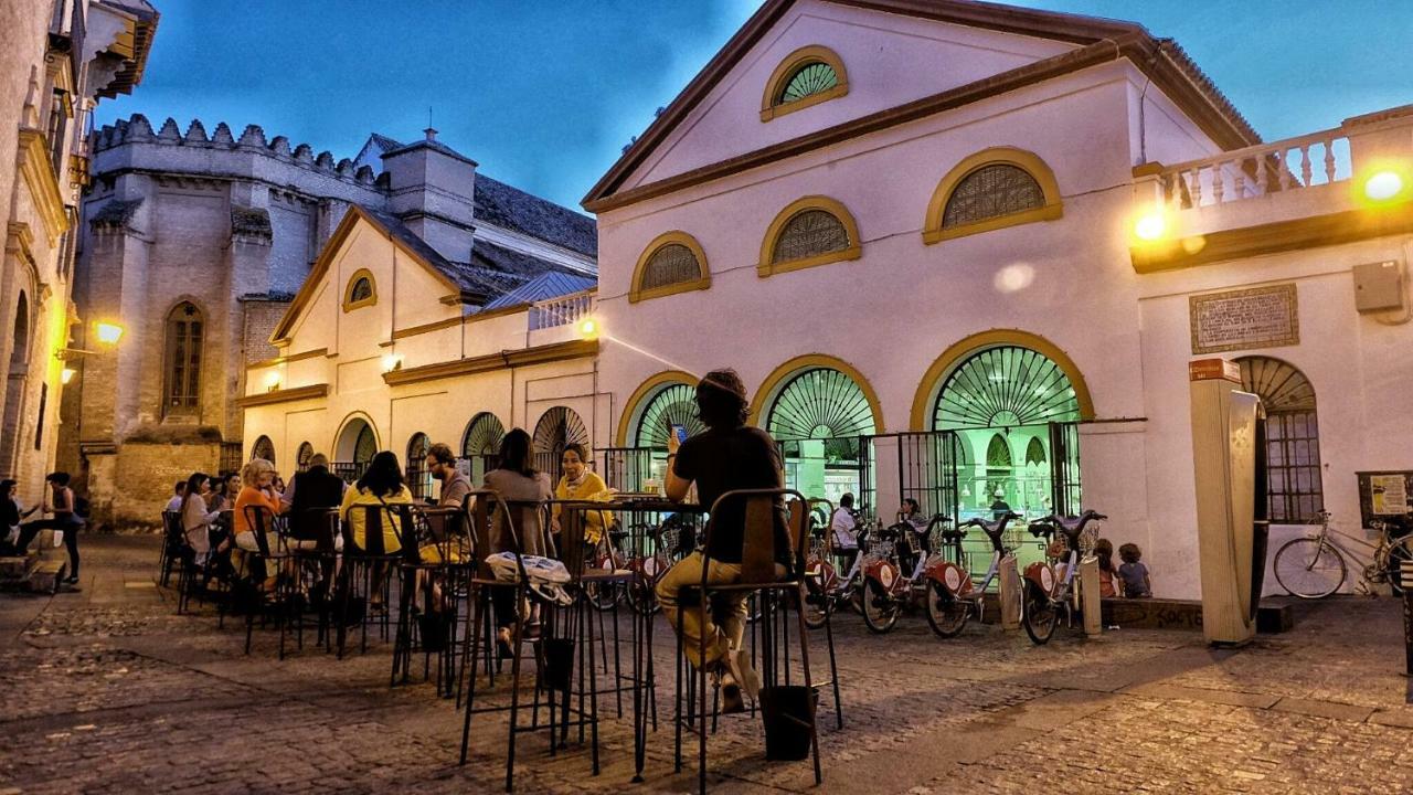 Pasaje Amores Iz. - Tranquilidad Y Vida Cultural En Centro Sevilla 4Px エクステリア 写真